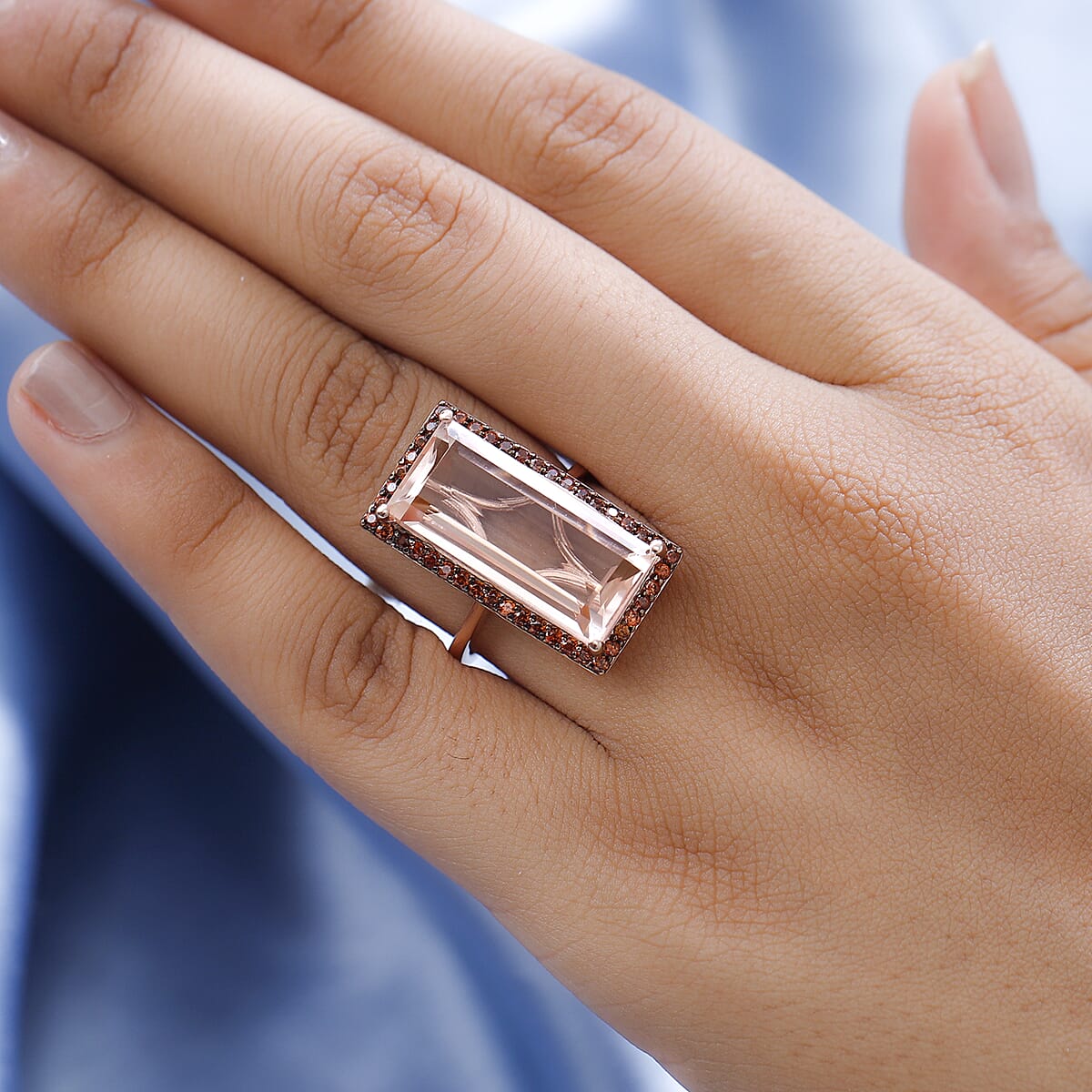 Morganique Quartz (Triplet) and Coffee Zircon Halo Ring in Vermeil Rose Gold Over Sterling Silver (Size 9.0) 15.35 ctw image number 2