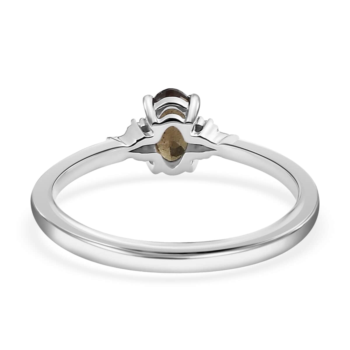 uxoro-10k-white-gold-premium-bekily-color-change-garnet-and-diamond-ring-size-10.0-0.65-ctw image number 4