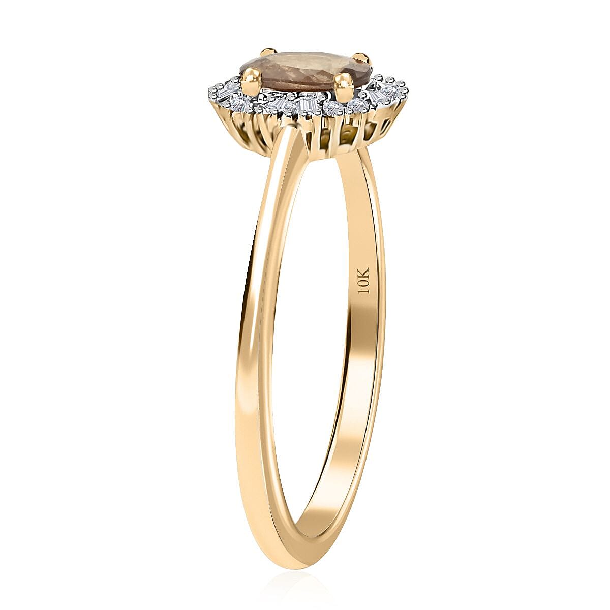 Luxoro 10K Yellow Gold Premium Bekily Color Change Garnet and Diamond Ring (Size 7.0) 0.70 ctw image number 3