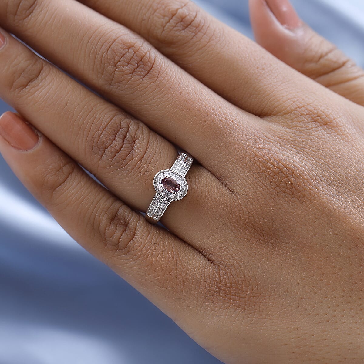 Bekily Color Change Garnet and White Zircon Halo Ring in Platinum Over Sterling Silver (Size 7.0) 0.75 ctw image number 2