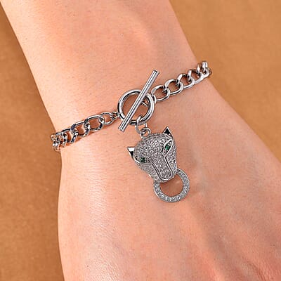 Green Glass and Simulated Diamond Wolf Head and Link Chain Bracelet in Silvertone (7.50 In) 1.00 ctw