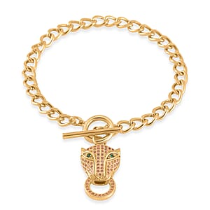 Green Glass and Simulated Champagne Diamond Wolf Head and Link Chain Bracelet in Goldtone (7.50 In) 1.00 ctw
