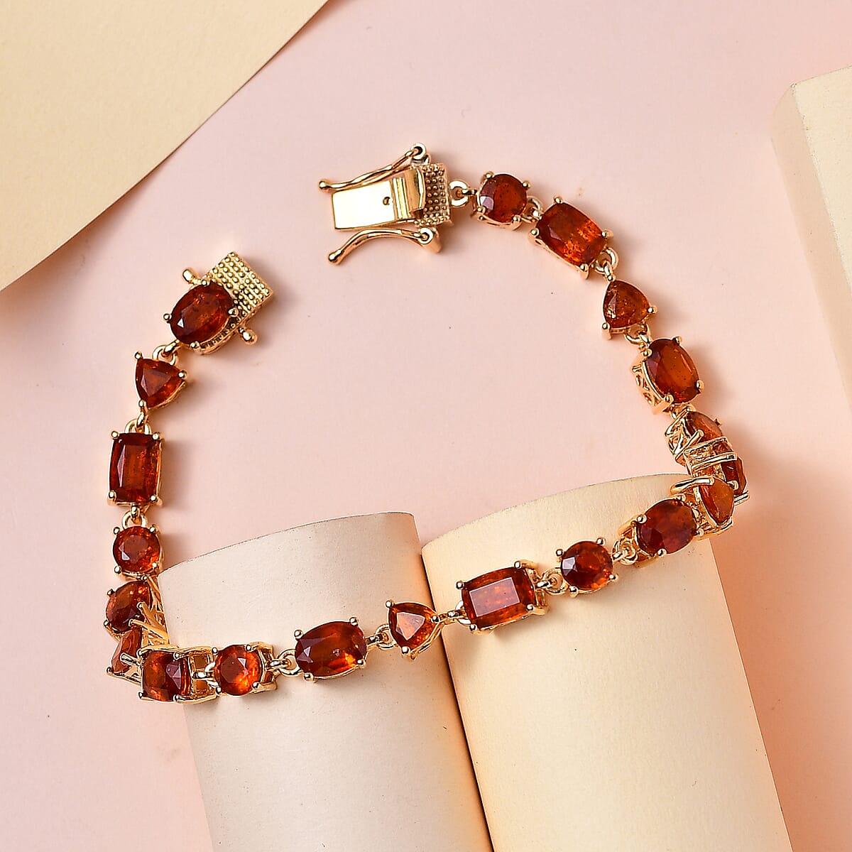 Premium Tangerine Kyanite Bracelet in Vermeil Yellow Gold Over Sterling Silver (7.25 In) 15.60 ctw image number 1