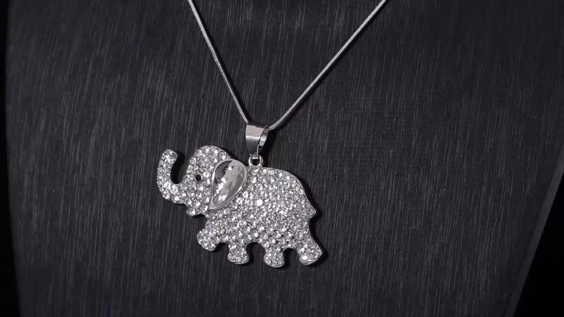 Black and White Austrian Crystal Elephant Necklace (28-30 Inches) in Silvertone