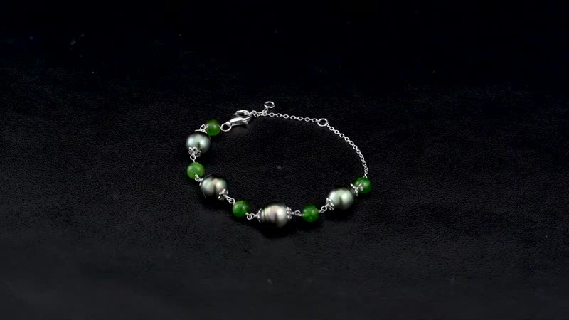 Tahitian Cultured Pearl and Chrome Diopside 7.80 ctw Bracelet in Rhodium Over Sterling Silver (6.50-8.0In)