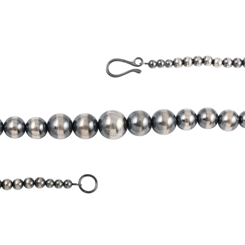 Santa Fe Style Sterling Silver Navajo Pearl Necklace 20 Inches 39.40 Grams