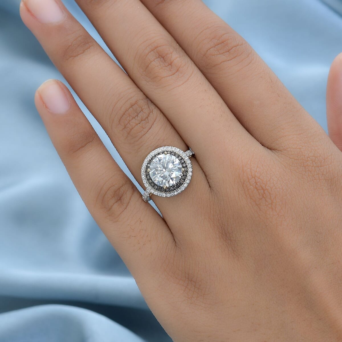 Luxoro 10K Yellow Gold Moissanite and I3 Natural Yellow Diamond Double Halo Ring (Size 5.0) 4.00 ctw image number 2