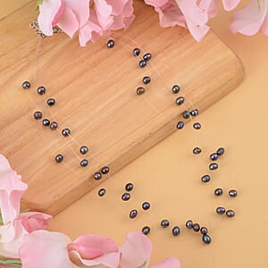 Peacock Freshwater Pearl Station Necklace 18-20 Inches in Silvertone