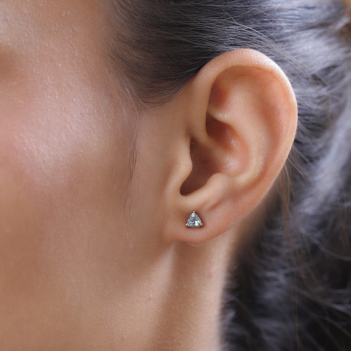 Green Tanzanite Stud Earrings in Platinum Over Sterling Silver 0.50 ctw image number 2