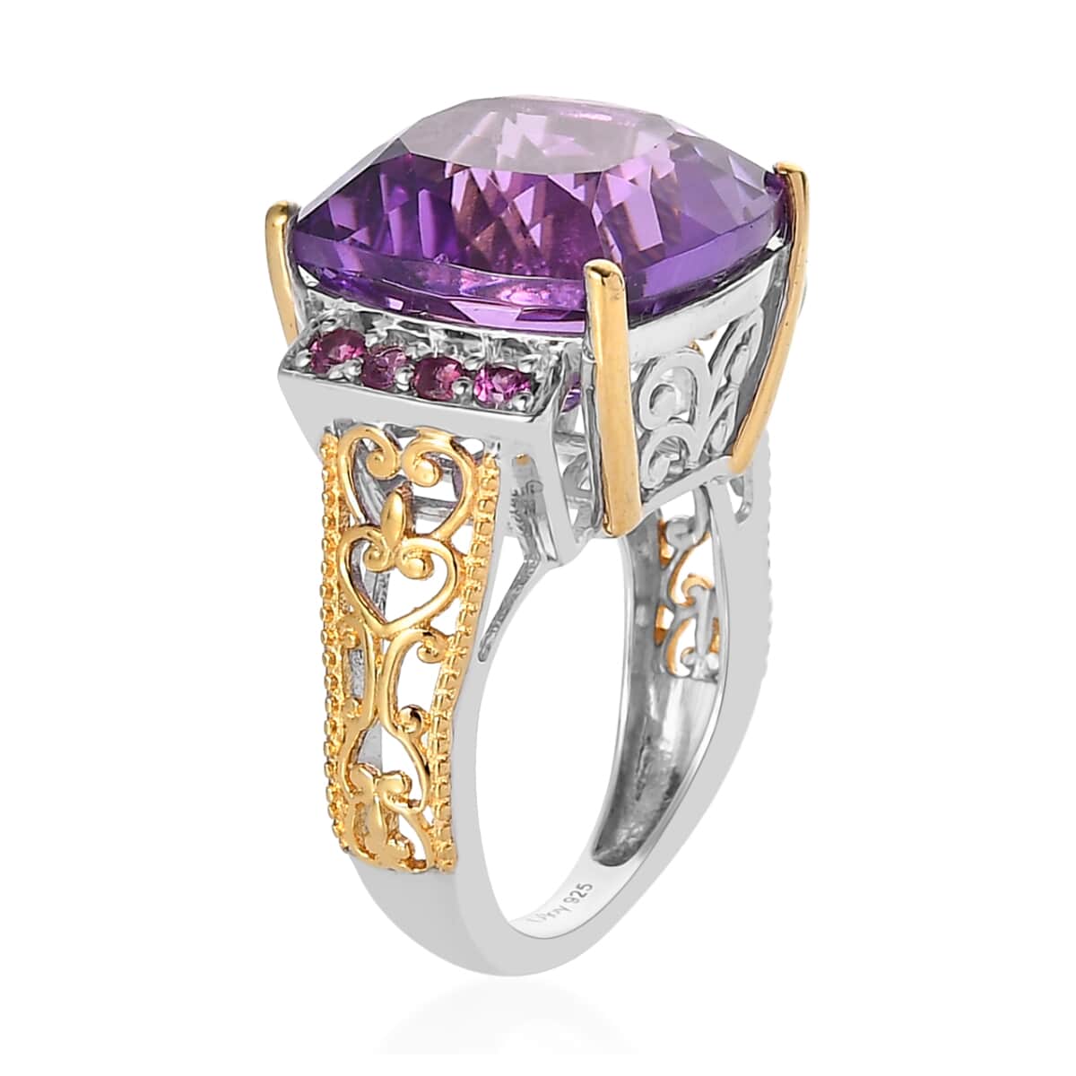 African Amethyst and Orissa Rhodolite Garnet Ring in Vermeil YG and Platinum Over Sterling Silver 13.60 ctw image number 3