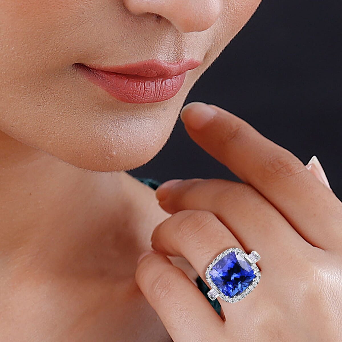 Certified & Appraised Rhapsody 950 Platinum AAAA Tanzanite and Diamond E-F VS Ring 7 Grams 6.15 ctw (Del. in 15-20 Days) image number 2