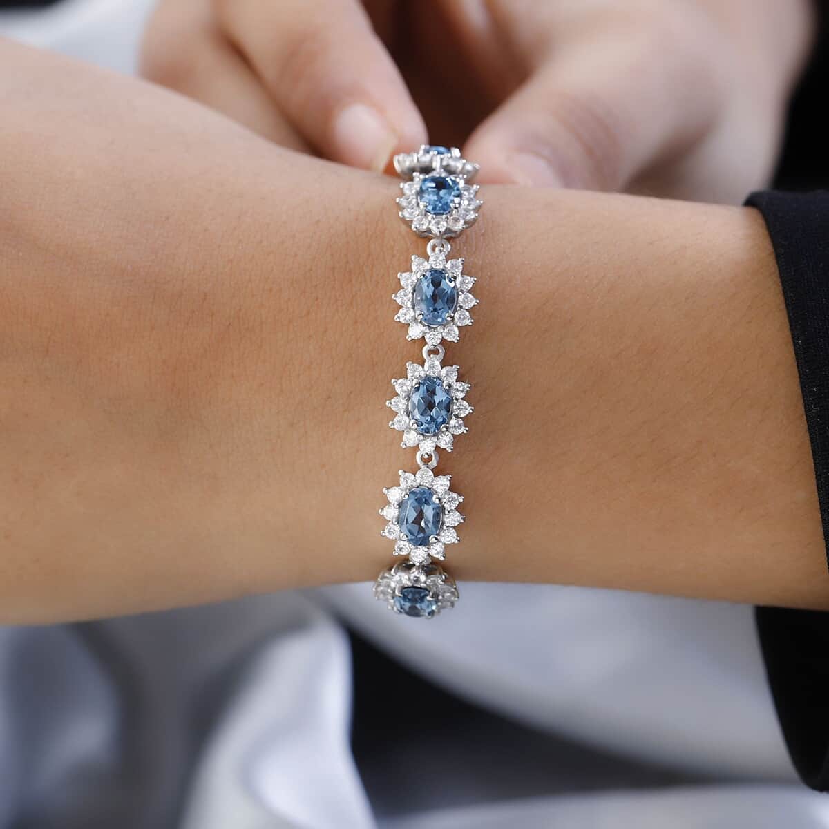 London Blue Topaz and White Zircon Bracelet in Platinum Over Sterling Silver (7.25 In) 21.65 ctw image number 2