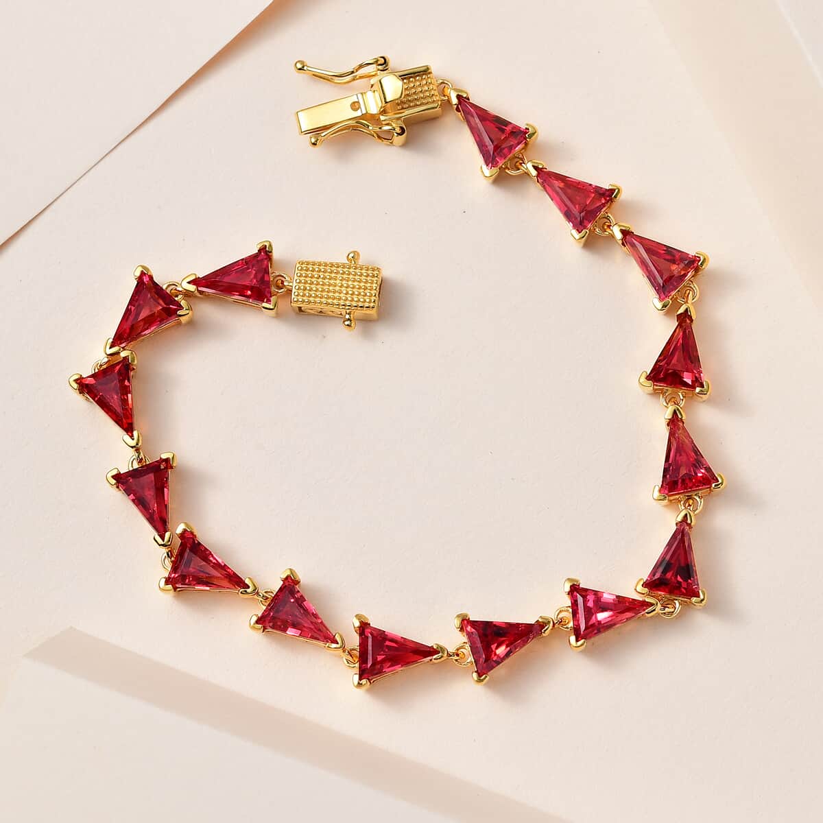 Lab Created Padparadscha Sapphire Bracelet in Vermeil Yellow Gold Over Sterling Silver (7.25 In) 18.00 ctw image number 1