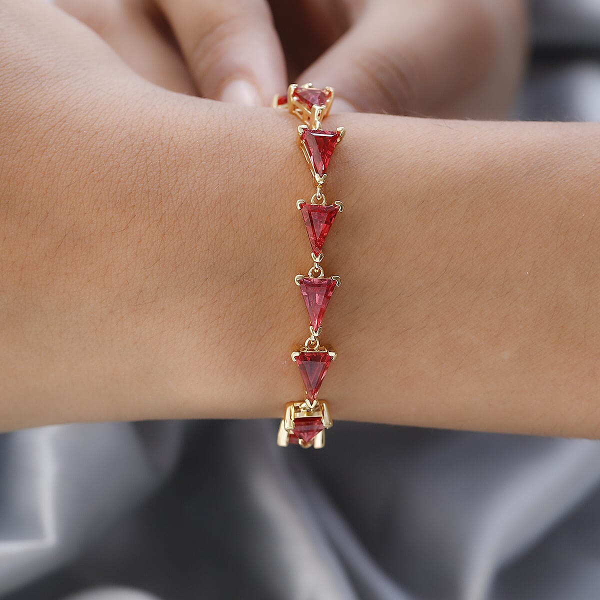 Lab Created Padparadscha Sapphire Bracelet in Vermeil Yellow Gold Over Sterling Silver (6.50 In) 17.00 ctw image number 2