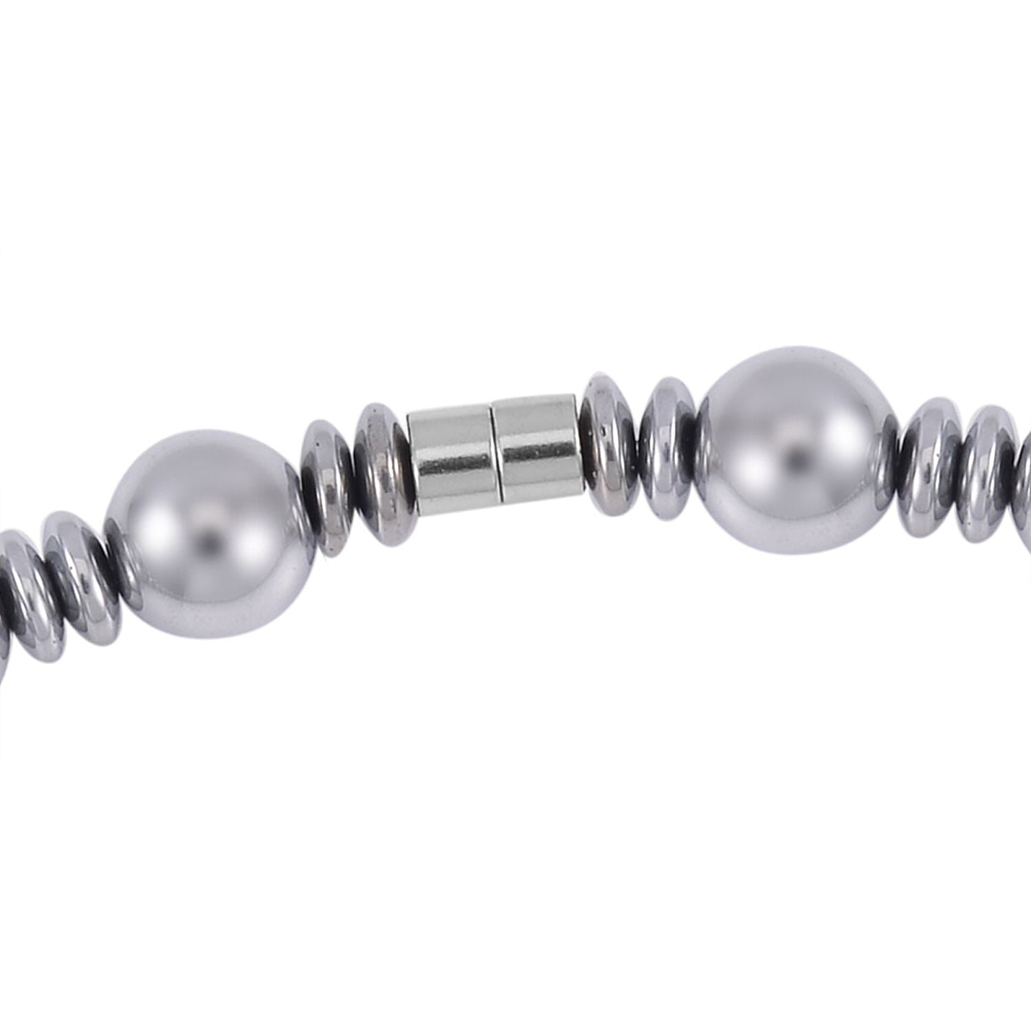 Silver Color Hematite Beaded Necklace 20 Inches in Silvertone 750.00 ctw