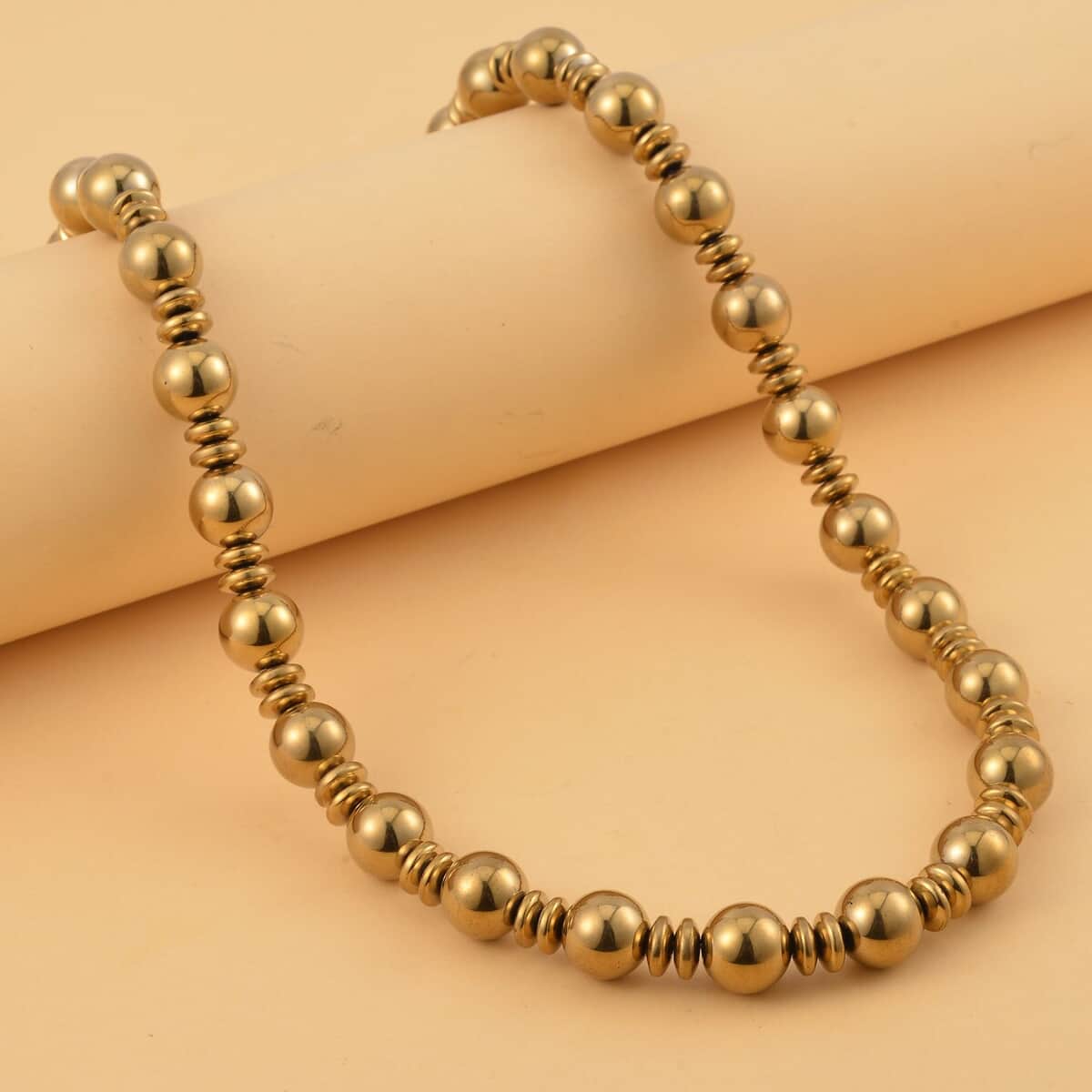 Golden Color Hematite Beaded Necklace 20 Inches in Silvertone 750.00 ctw image number 1
