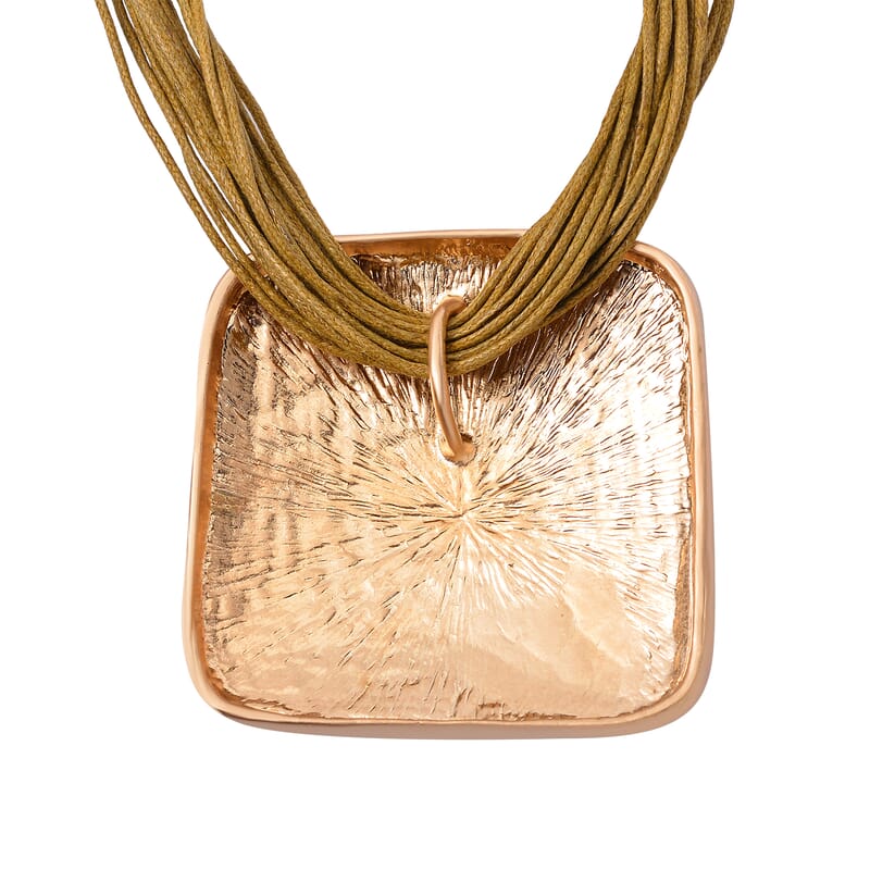 Square Shape Necklace 20-22 Inches with Multiple Strand Code in Goldtone