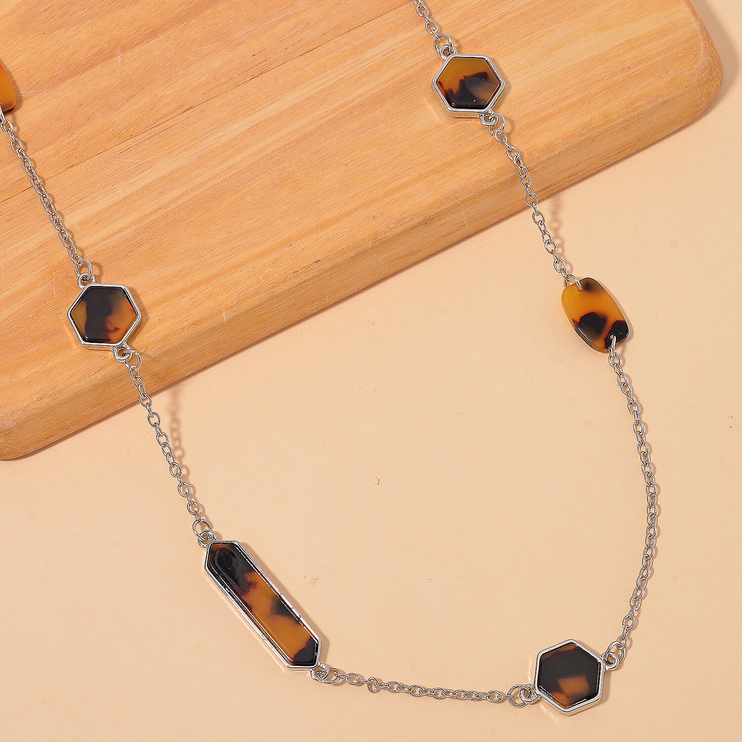 Resin Station Necklace in Silvertone 28-30 Inches