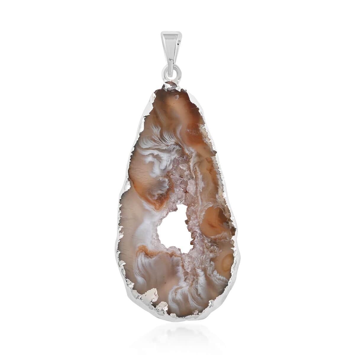 Geode Amethyst Pendant in Silvertone 25.00 ctw image number 0