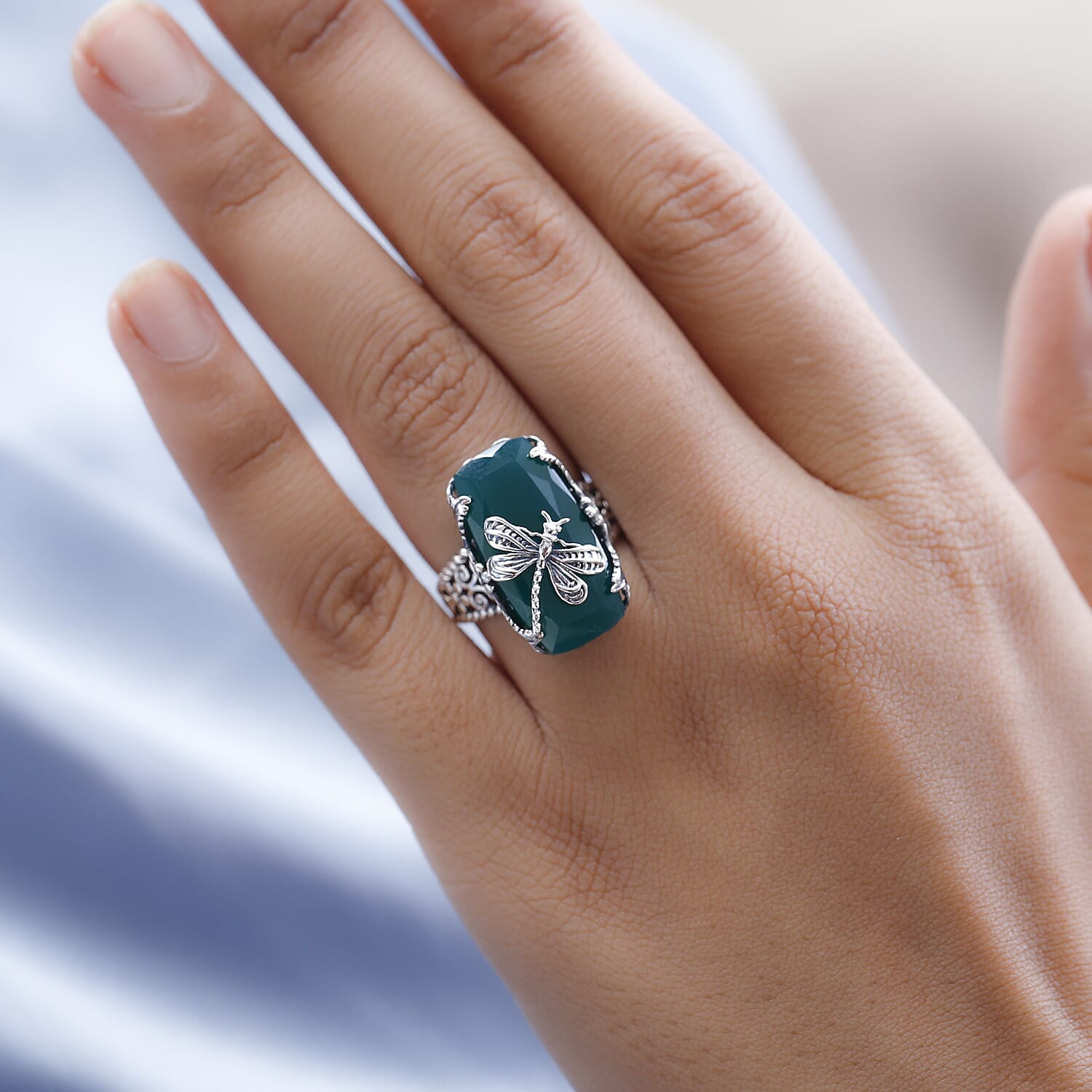 Artisan Crafted Verde Onyx Dragonfly Ring in Sterling Silver (Size 10.0) 11.35 ctw