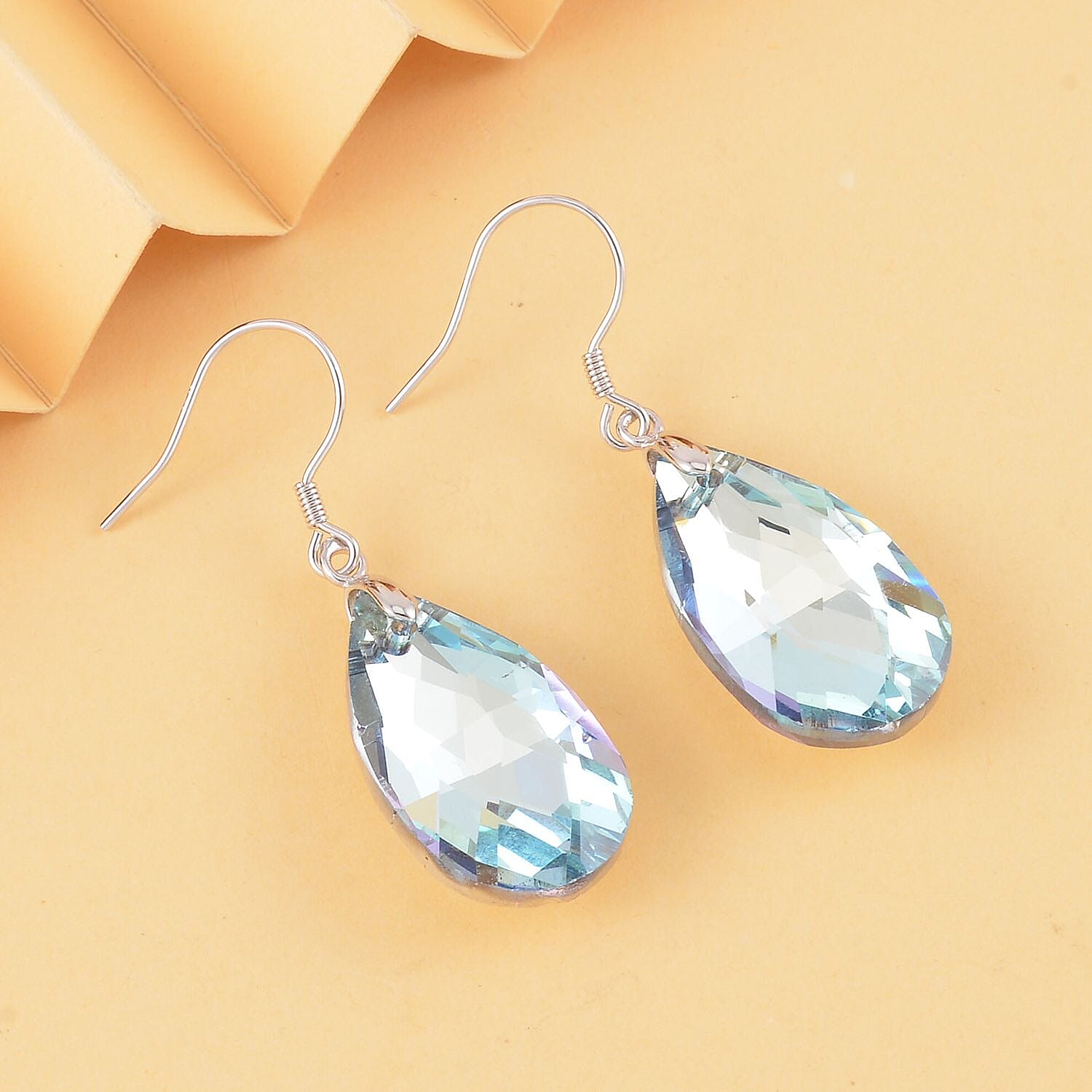 Simulated Aquamarine - Product card gallery slide 2 (9431752016127)