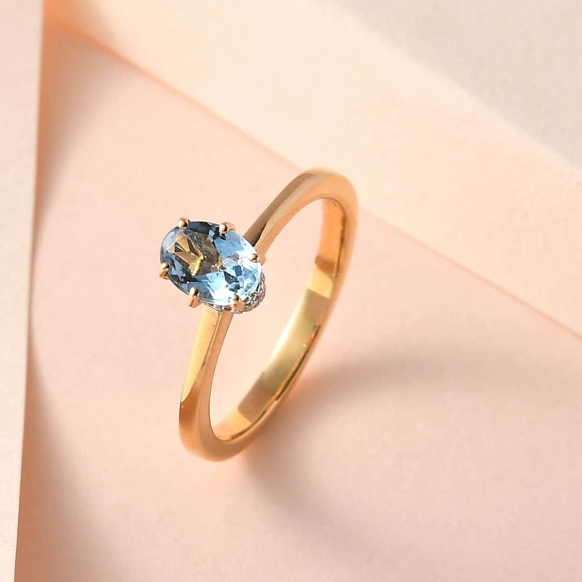 Iliana 18K Yellow Gold AAA Santa Maria Aquamarine and G-H SI Diamond Ring 0.75 ctw image number 1