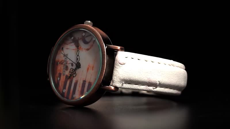 STRADA Japanese Movement Piano Pattern Dial Watch in White Ostrich Embossed Faux Leather Strap