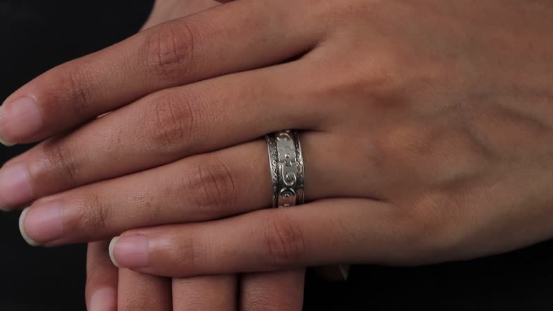 Sterling Silver Band Ring (Size 10.0) 7 Grams