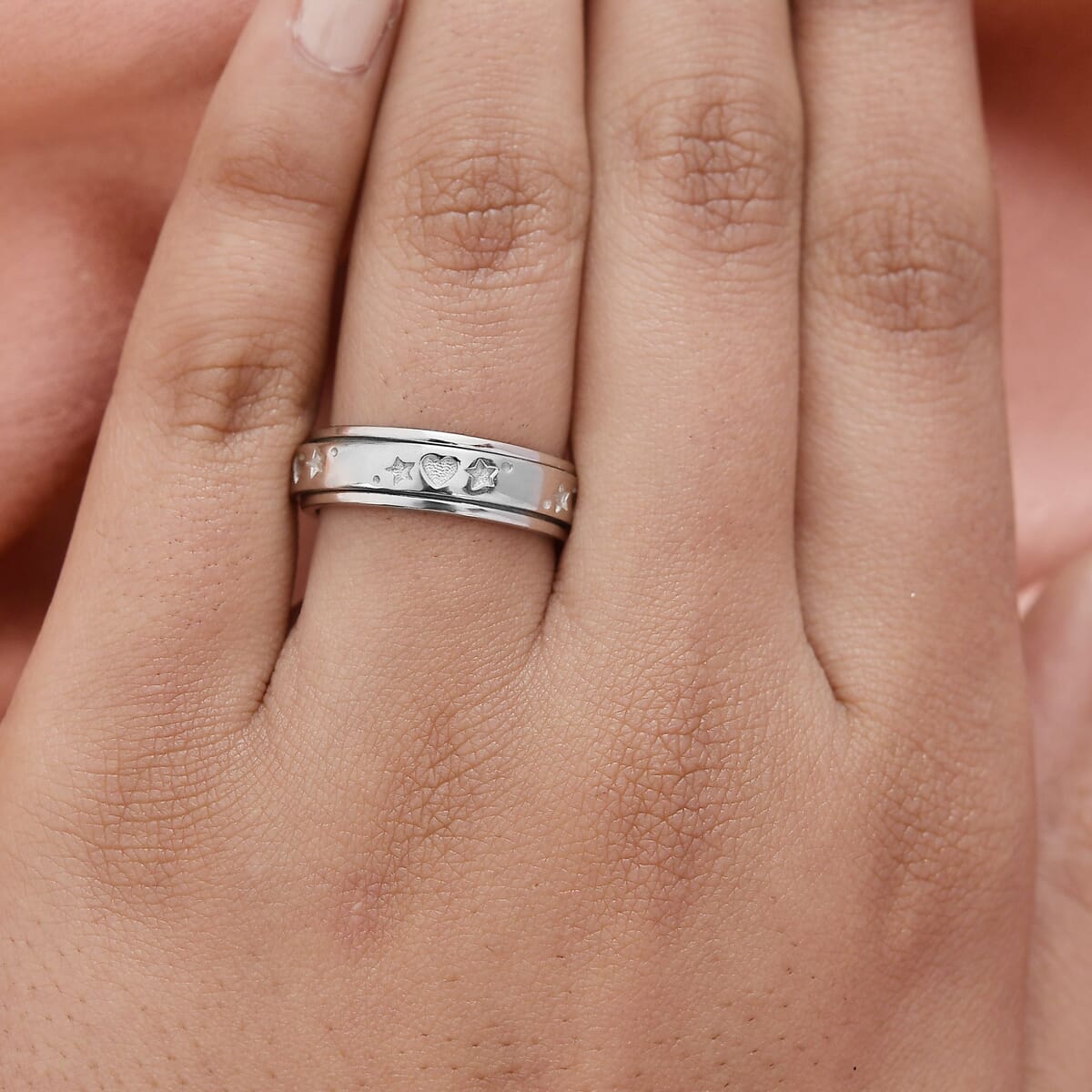 Star & Heart Spinner Ring in Sterling Silver, Anxiety Ring for Women, 925 Sterling Silver Spinner Ring, Fidget Rings for Anxiety for Women, Stress Relieving Anxiety Ring (Size 11.0) (5.15 g) image number 1