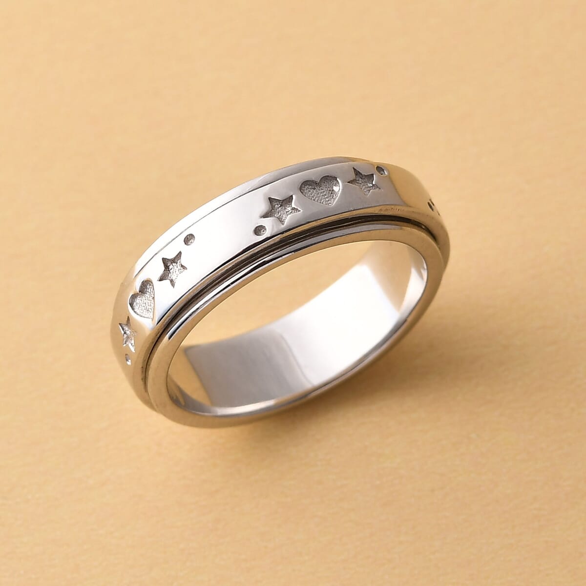 Star & Heart Spinner Ring in Sterling Silver, Anxiety Ring for Women, 925 Sterling Silver Spinner Ring, Fidget Rings for Anxiety for Women, Stress Relieving Anxiety Ring (Size 11.0) (5.15 g) image number 3