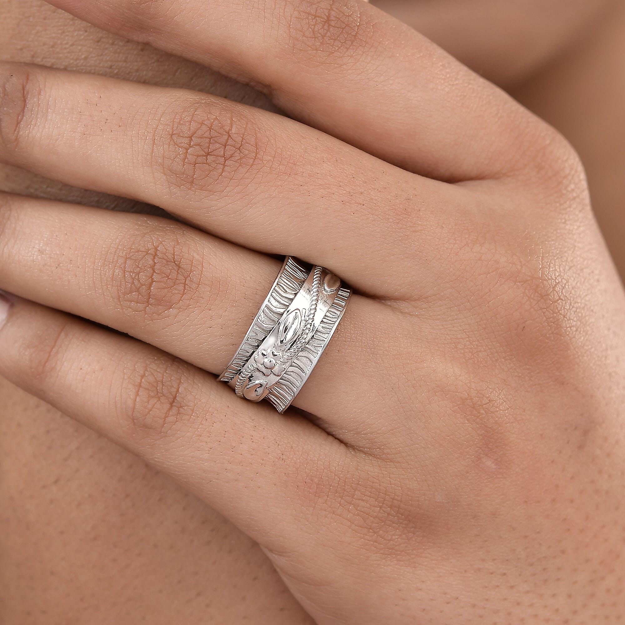 Sterling Silver Spinner Band Ring (Size 6.0) 6.90 Grams