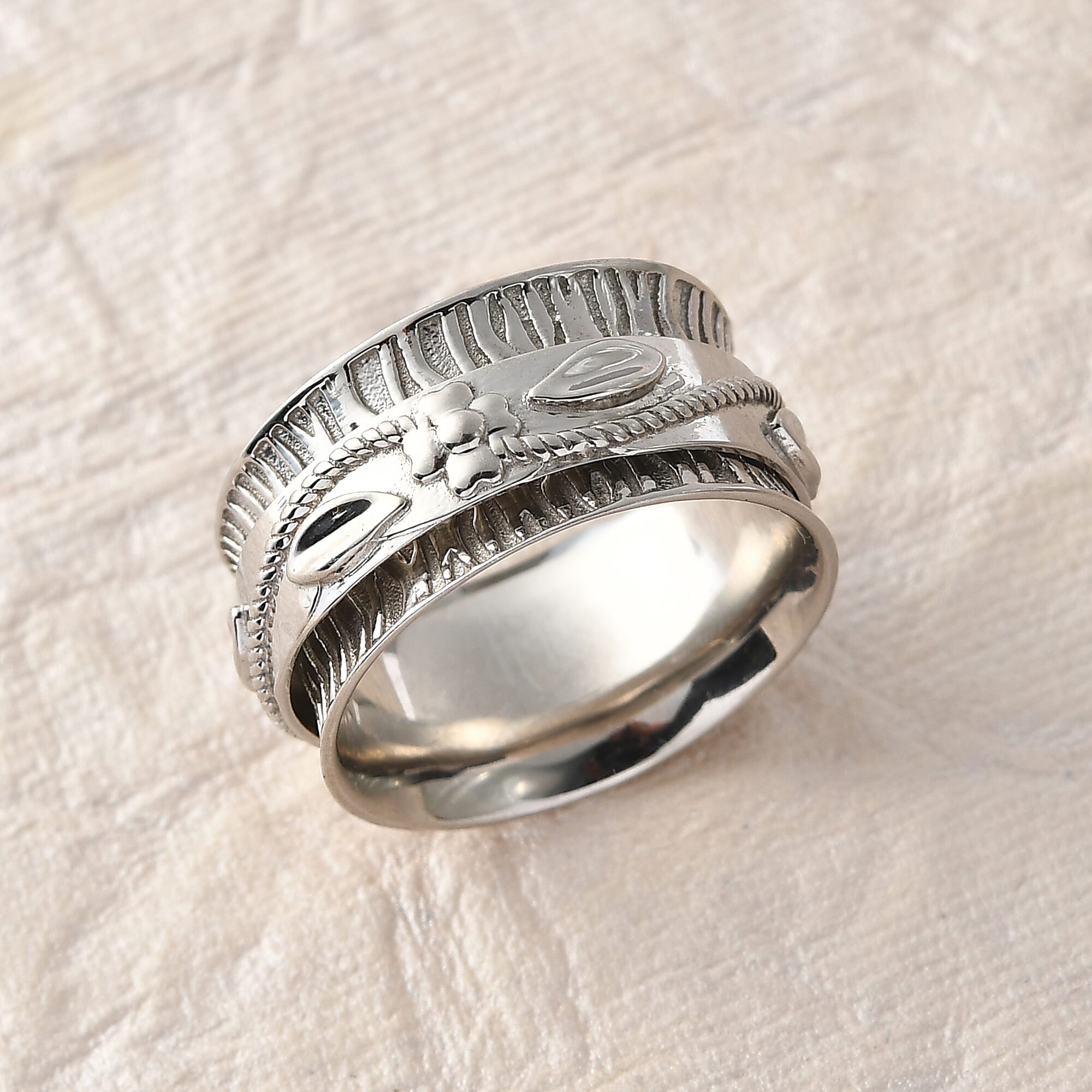 Sterling Silver Spinner Band Ring (Size 6.0) 6.90 Grams