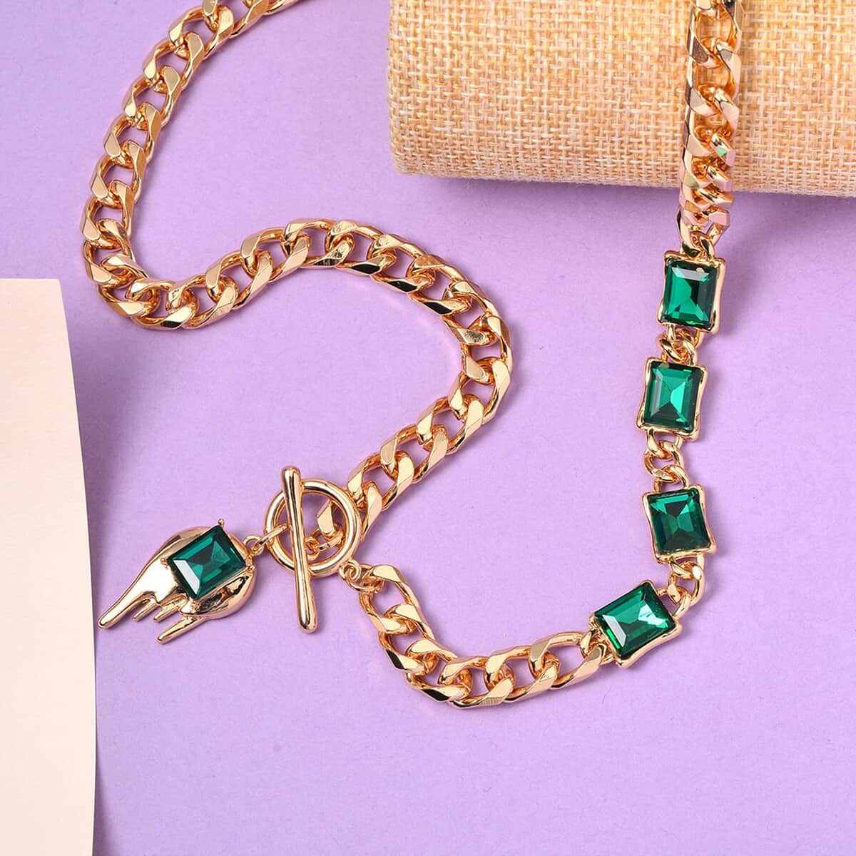 Green Glass Necklace 20 Inches in Goldtone image number 1