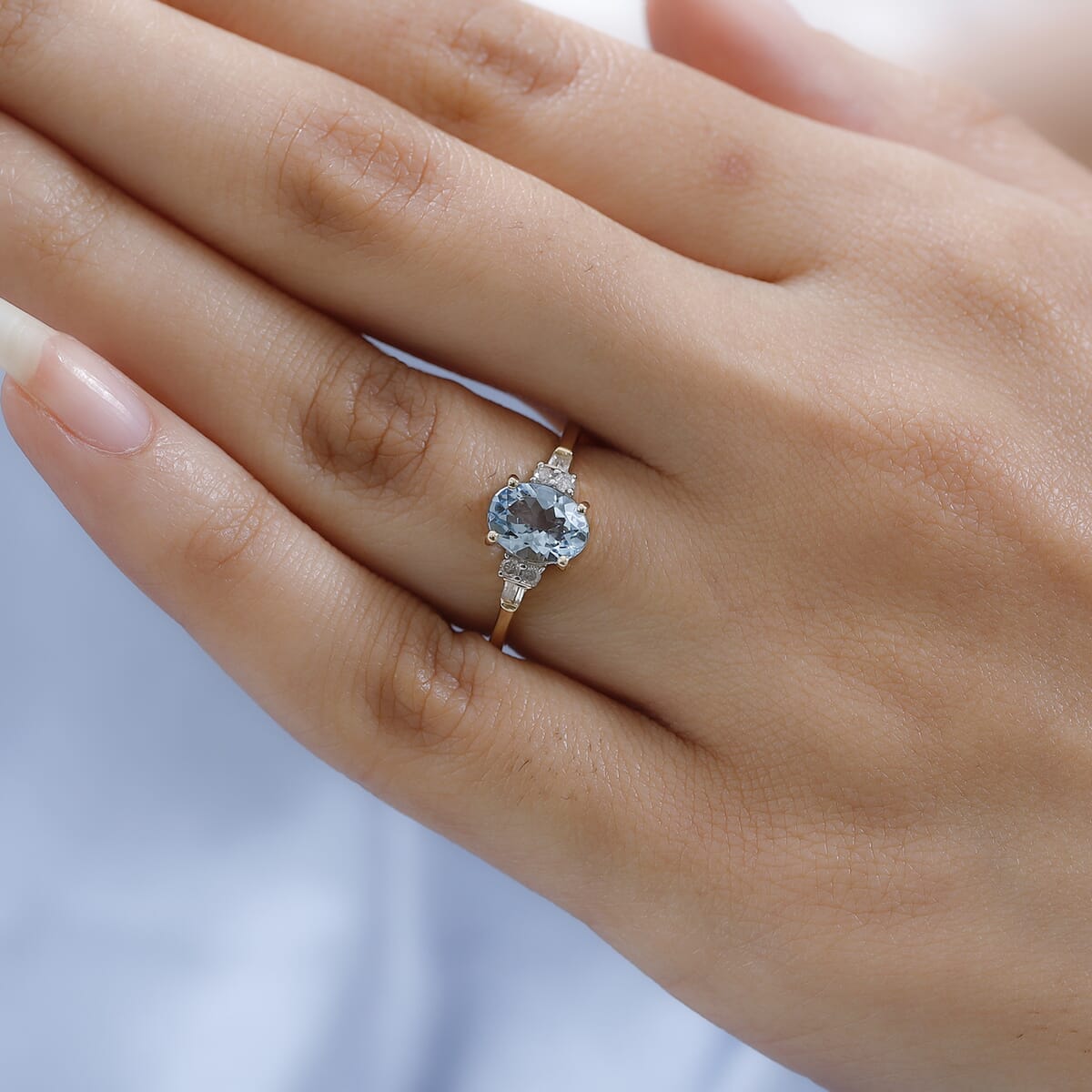 Luxoro 10K Yellow Gold Premium Santa Maria Aquamarine and G-H I3 Diamond Ring 1.25 ctw image number 2