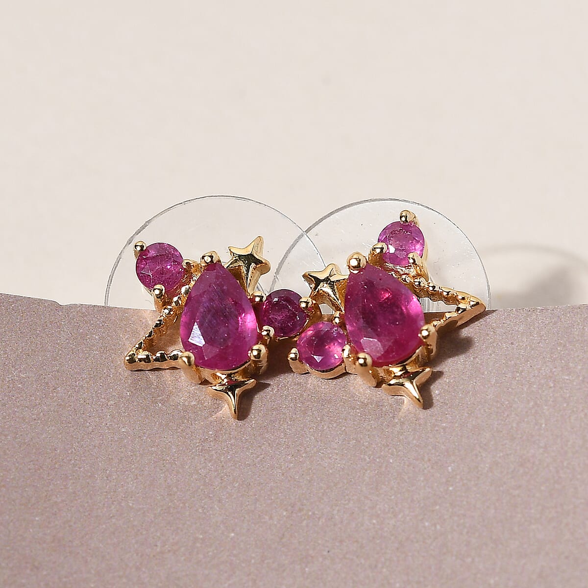 Niassa Ruby (FF) Wish Upon A Star Cluster Stud Earrings in Vermeil Yellow Gold Over Sterling Silver 1.30 ctw image number 2
