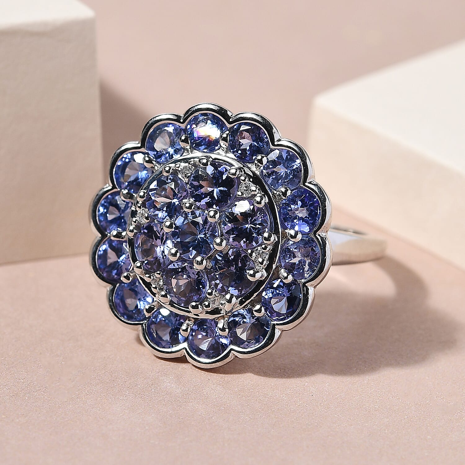 10 - Product card gallery slide 2 (10144559595803)