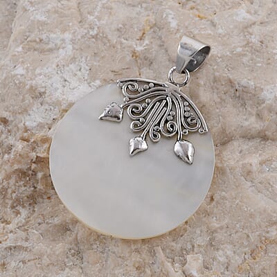 Mother Of Pearl Pendant in Sterling Silver