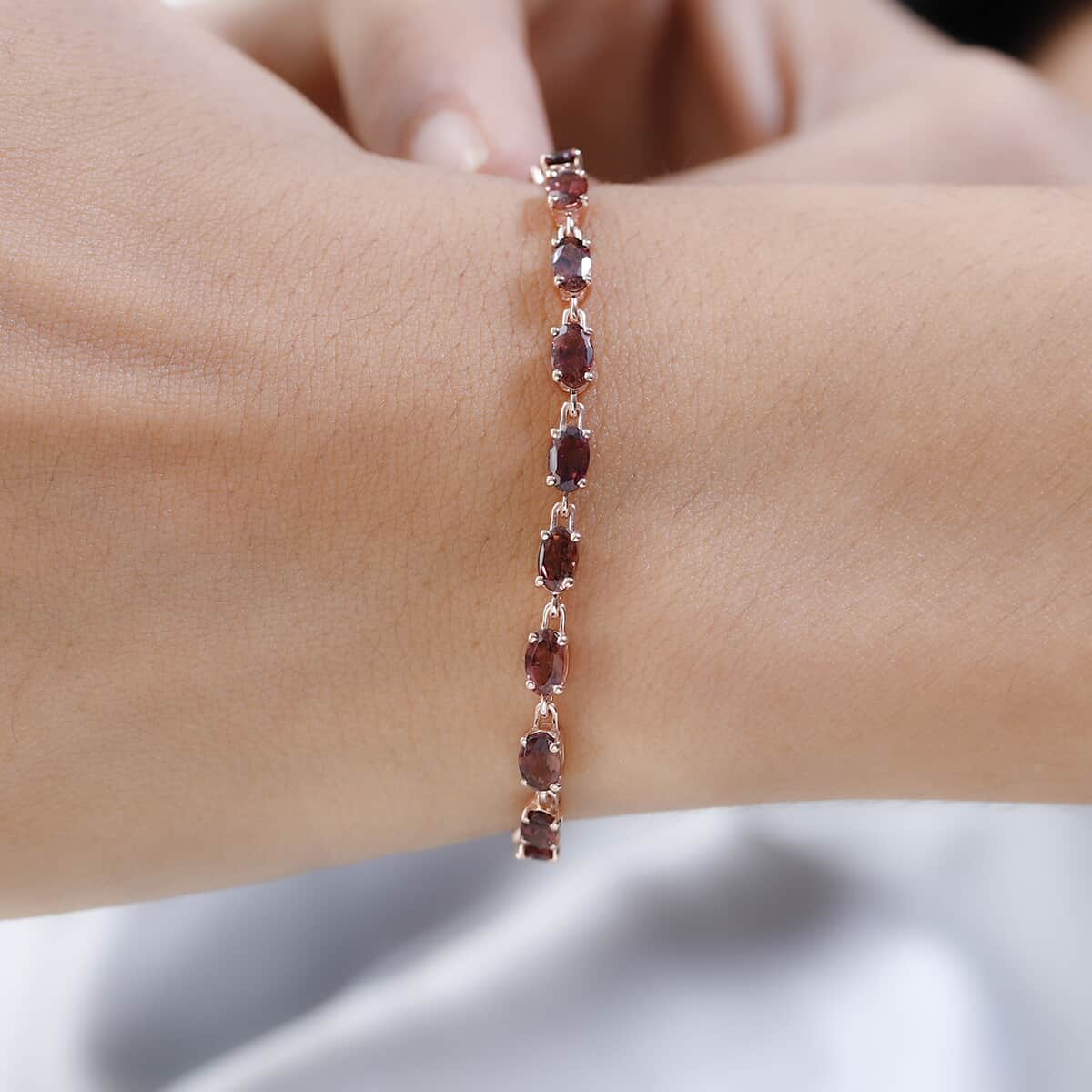 Luxoro 10K Rose Gold AAA Morro Redondo Pink Tourmaline Bracelet (6.50 In) 5.00 ctw image number 2