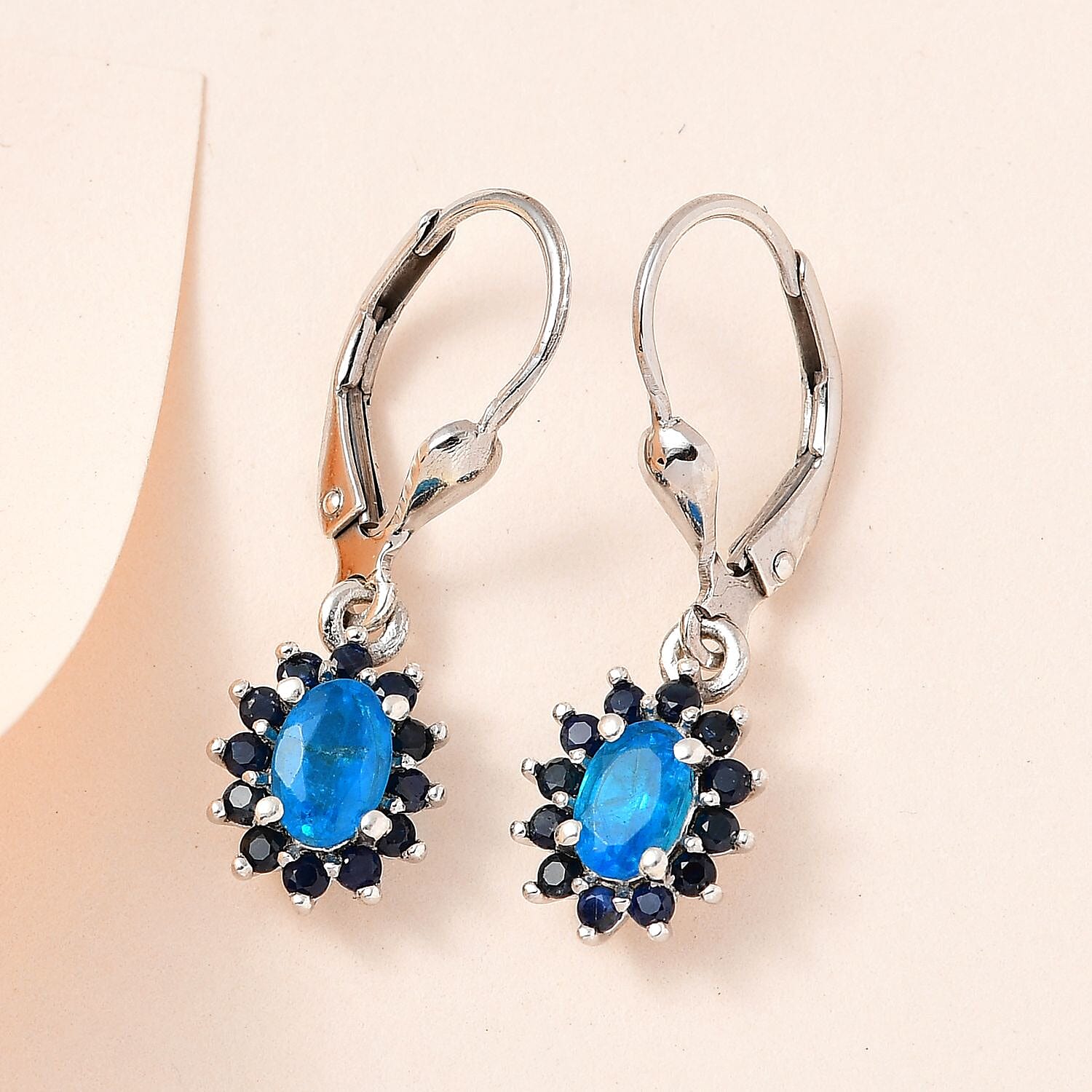 Malgache Neon Apatite - Product card gallery slide 2 (9431719870719)