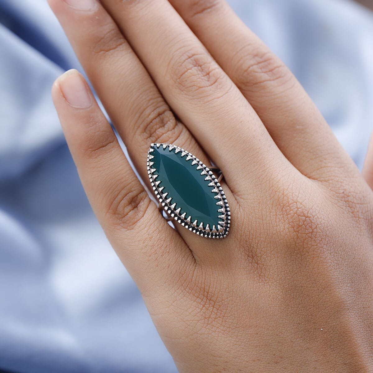 Artisan Crafted Verde Onyx Solitaire Ring in Sterling Silver (Size 10.0) 14.60 ctw image number 2