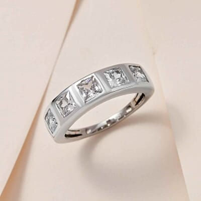 Simulated Diamond 2.76 ctw Ring in Rhodium Over Sterling Silver (Size 9)