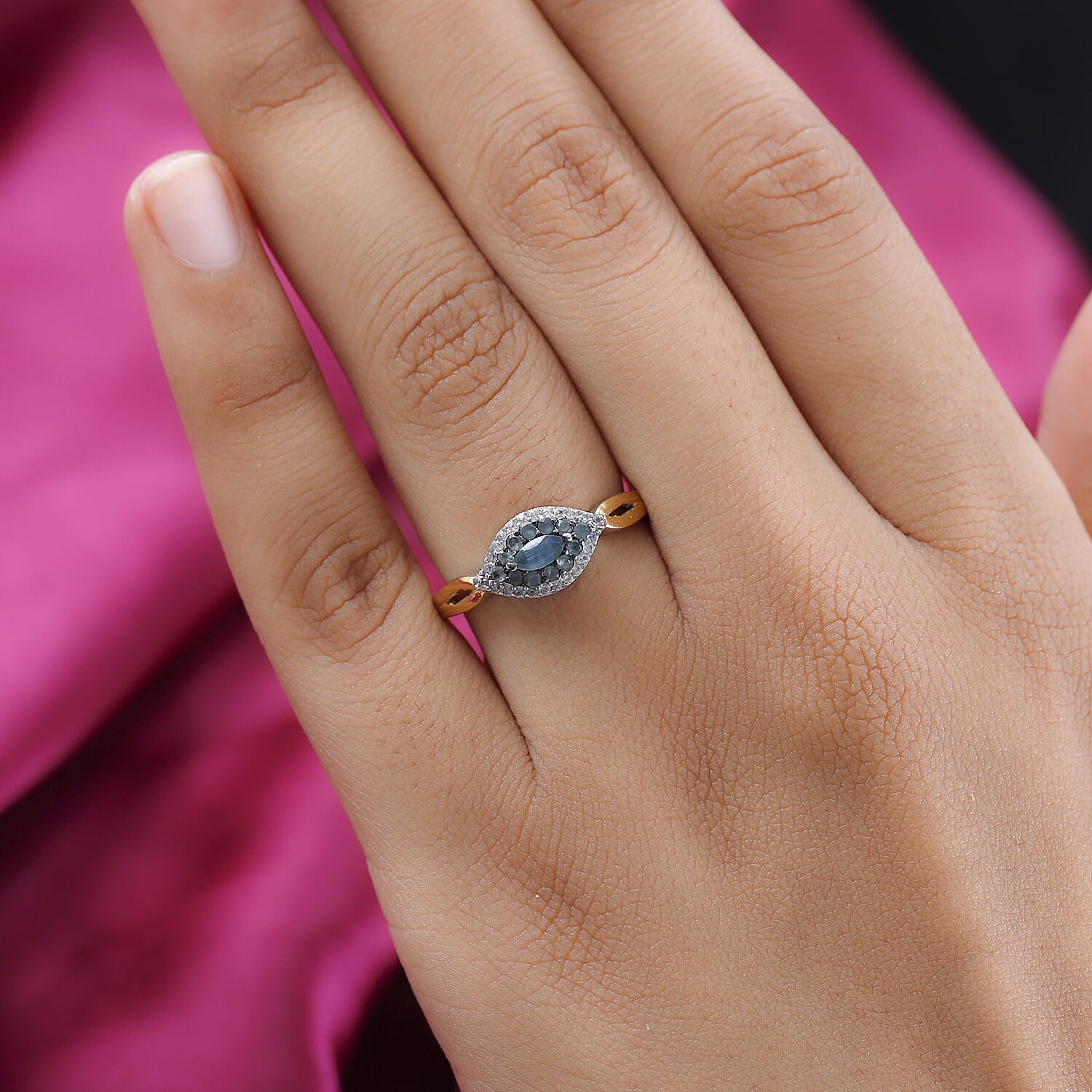 10 - Product card gallery slide 3 (10144903233819)