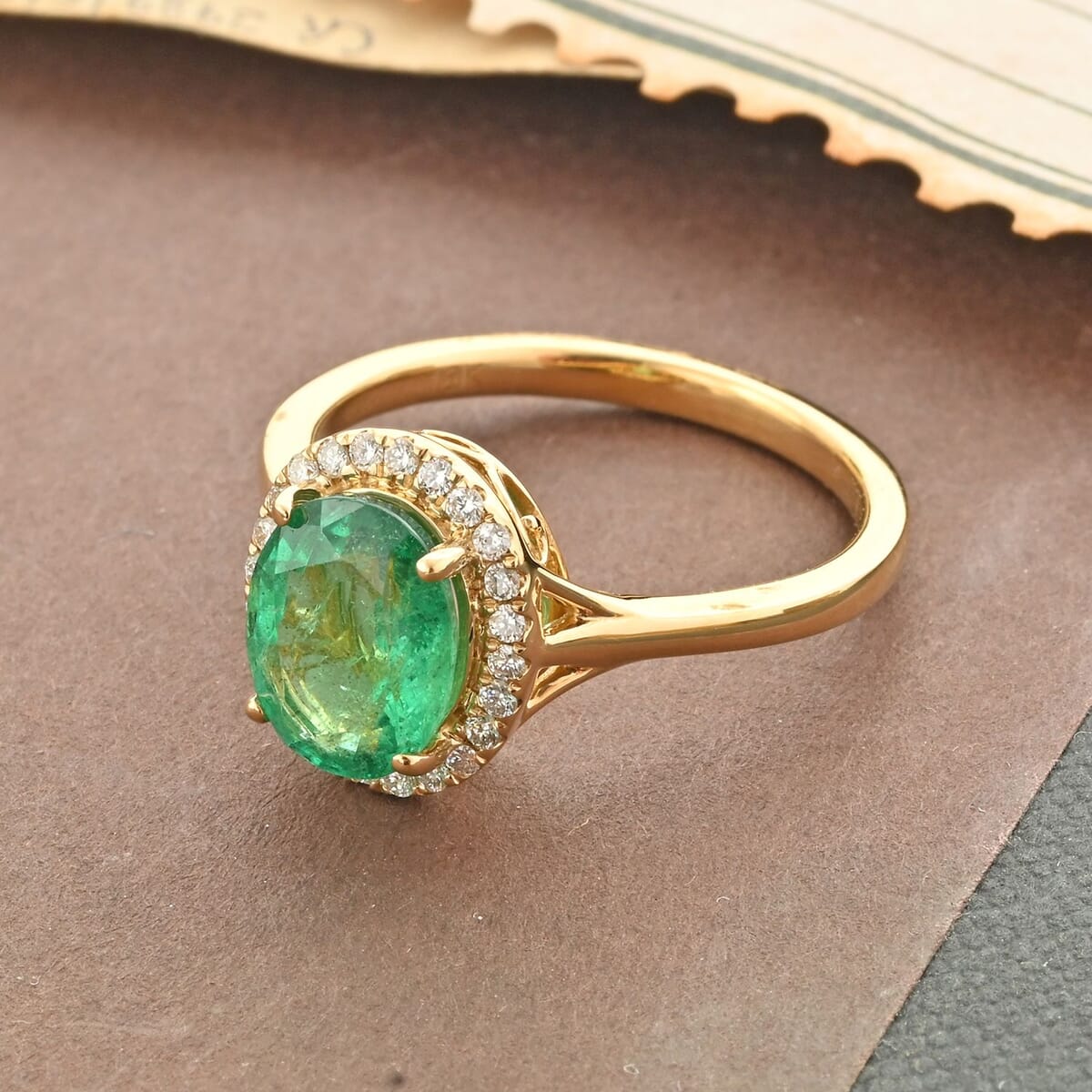 Certified & Appraised Iliana 18K Yellow Gold AAA Kagem Zambian Emerald and G-H SI Diamond Ring (Size 8.0) 2.00 ctw image number 1