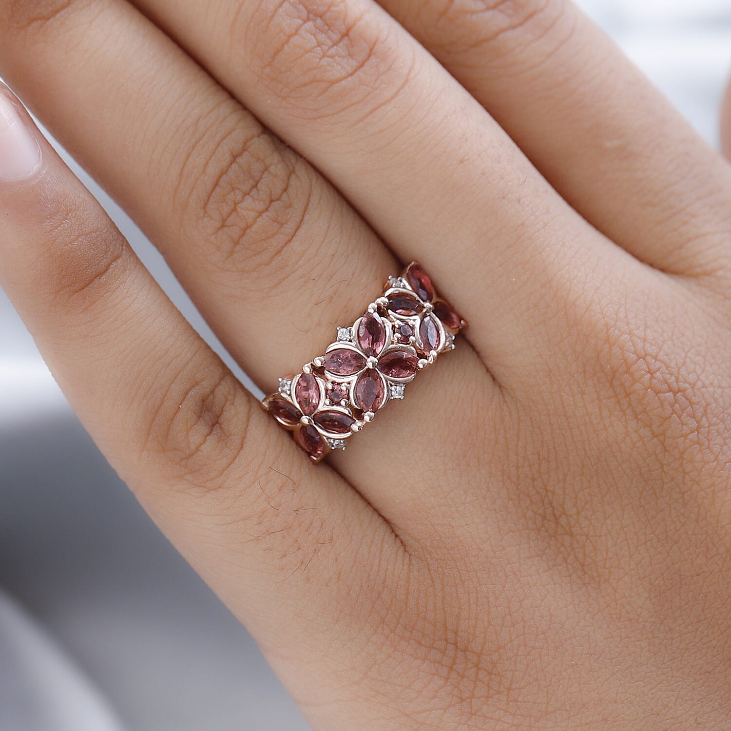 Premium Morro Redondo Pink Tourmaline and White Zircon Ring in Vermeil Rose Gold Over Sterling Silver (Size 10.0) 1.65 ctw