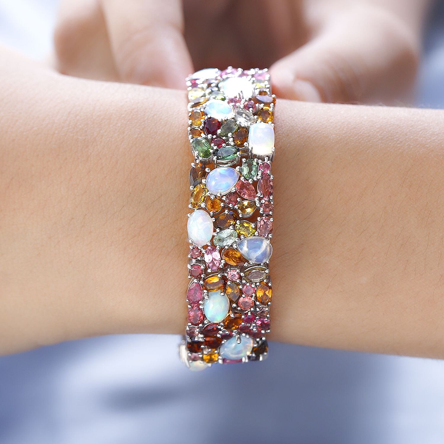 Default Title - Product card gallery slide 2 (10144897663259)