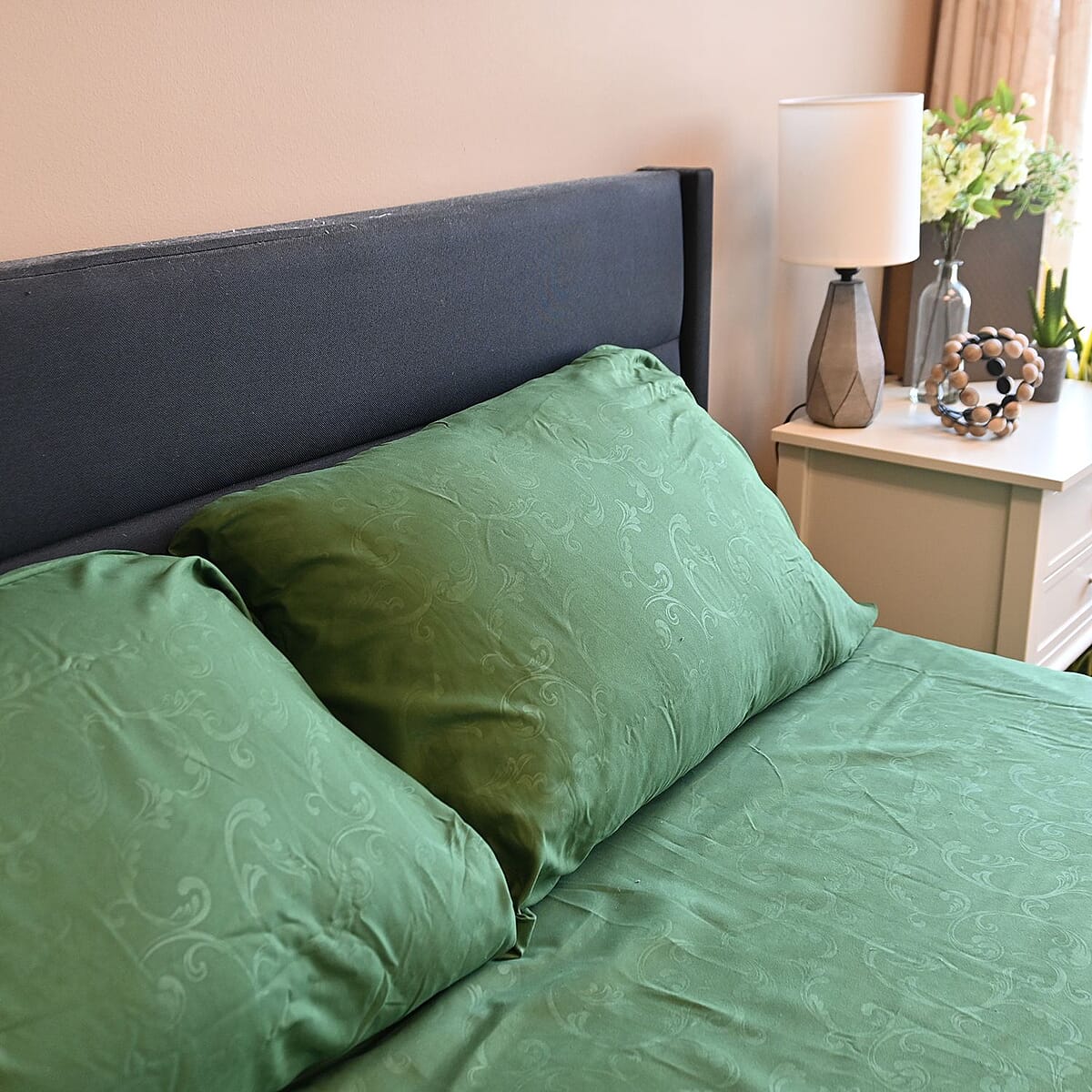 Spring Field Collection 4-Piece Green Super Soft 1600 Series Floral Embossed Bed Sheet -King image number 2
