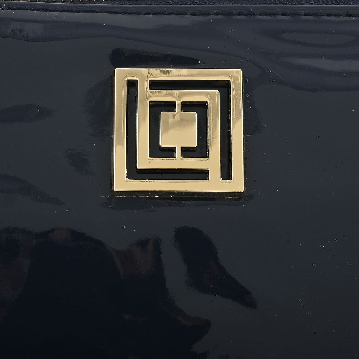 Chicago Closeout Liz Claiborne Dark Navy Faux Patent Leather RFID Protected Wristlet Wallet with Power Bank image number 6