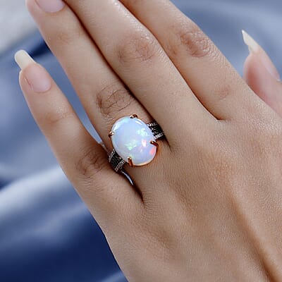 Luxoro 14K Rose Gold AAA Ethiopian Welo Opal, I3 Natural Champagne and White Diamond Ring (Size 7.0) 4.20 Grams 10.35 ctw