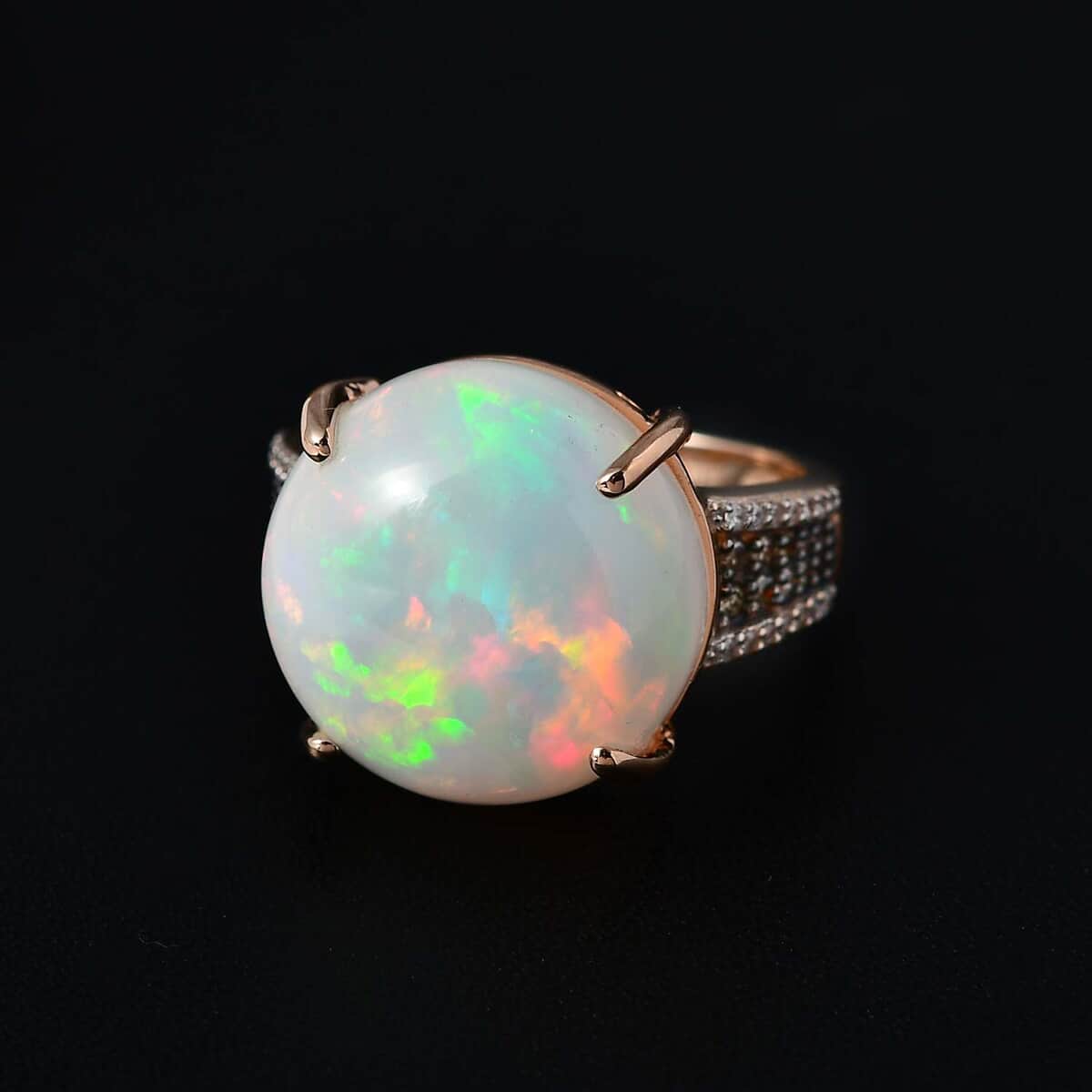 Luxoro 14K Rose Gold AAA Ethiopian Welo Opal, I3 Natural Champagne and White Diamond Ring (Size 7.0) 4.50 Grams 10.25 ctw image number 1