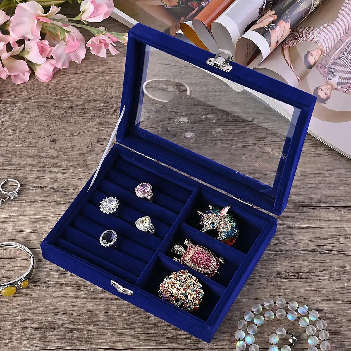 Navy Blue Velvet Jewelry Box with Anti Tarnish Lining & Lock (Rings Hold Up to 28, Brooch, Pendant, Earrings) image number 1